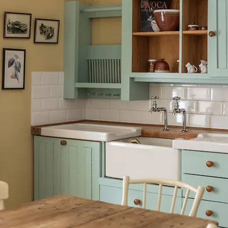 Merrion Mews * دبلن