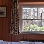 Merrion Mews