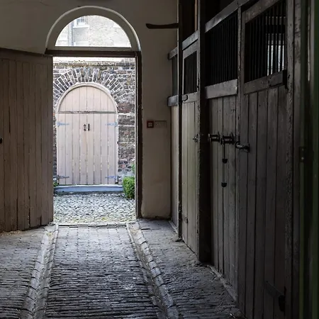 Apartment Merrion Mews *
